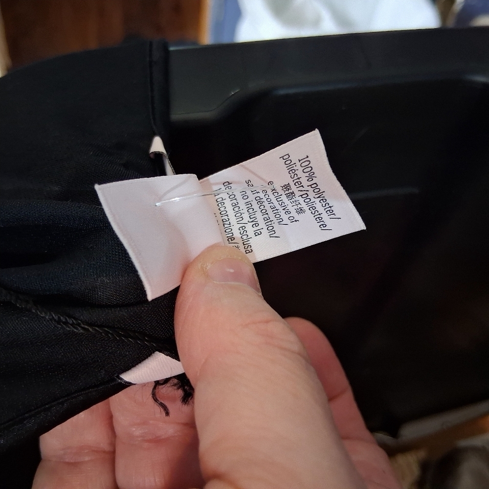 Victoria's Secret Medium Cami - Picture 4 of 5